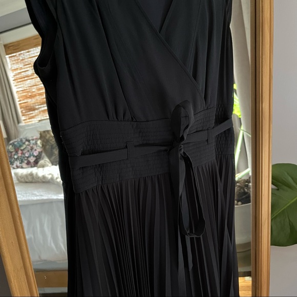 Anthropologie Midi Dress - Picture 5 of 6